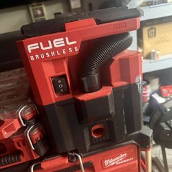 Milwaukee Vacuum And Storages Cases