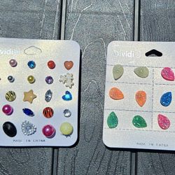 Earrings 1000+ Pieces