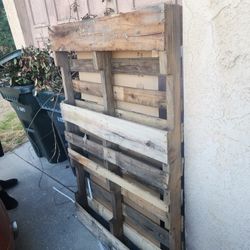 Wood Pallets