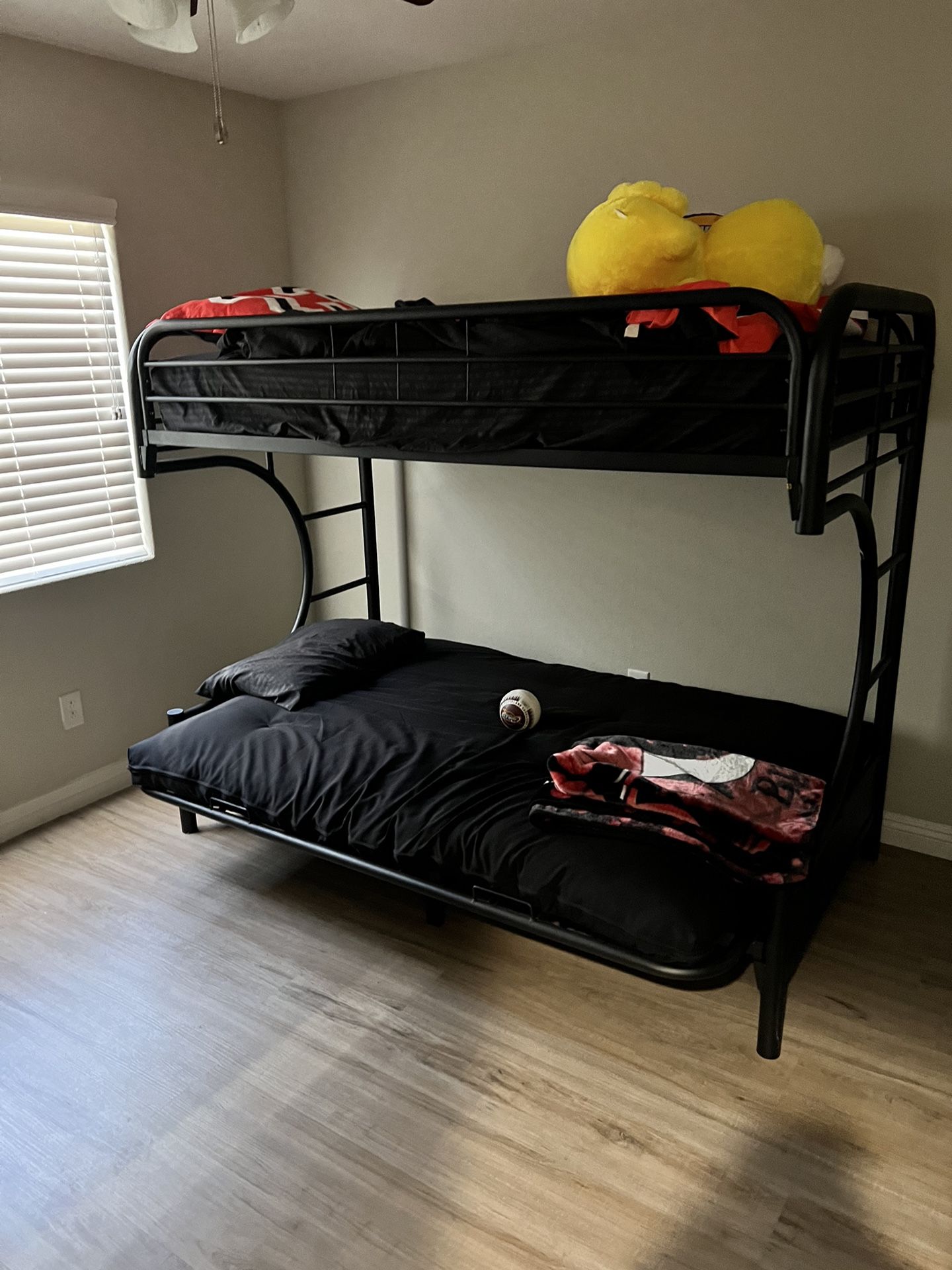 Bunk Bed 