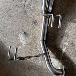 Axle Back Exhaust 