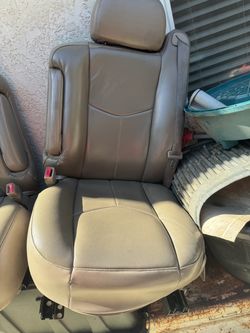 Chevy Silverado seats