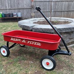 Radio Flyer Wagon 