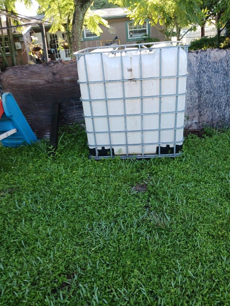 Water Tank