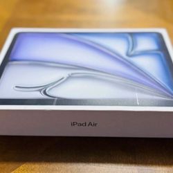 Apple - 11-inch iPad Air M3 chip Built for Apple Intelligence Wi-Fi + Cellular 256GB - Space Gray (Unlocked)
