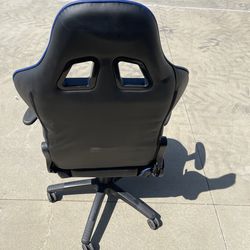 Gamer chair