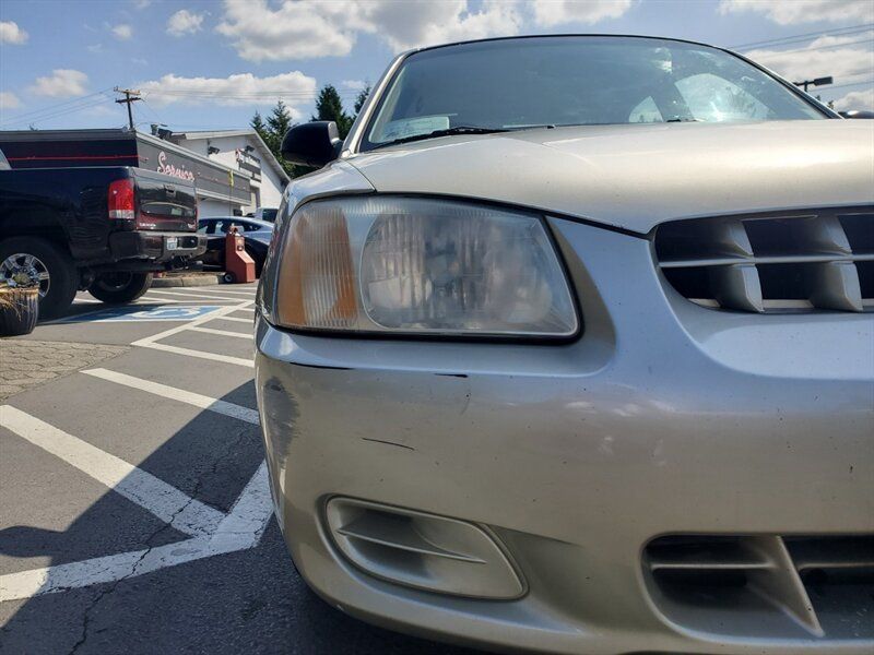 2000 Hyundai Accent