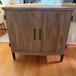 Aquarium Stand - 36 Gallon