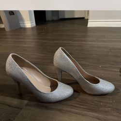 Kelly And Katie Silver Glitter Heels Size 8 