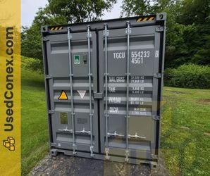 📦 New & Used Shipping Containers for Sale