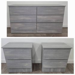 Dresser And Two Nightstands ***** Comoda Y Dos Mesitas 