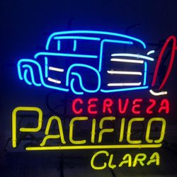 Used Pacifico Woody Neon Light