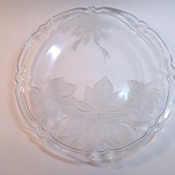 Frosted Glass Poinsettias Pine Bow Ribbon Christmas Holiday Party Platter 13"