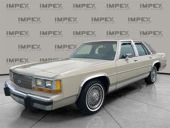 1988 Ford Crown Victoria
