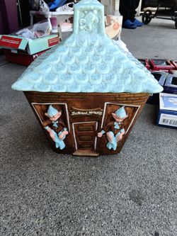 Cookie jar
