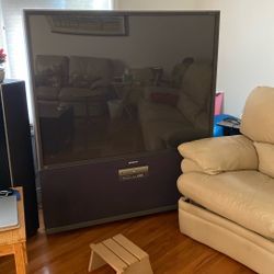 Free Projection TV Fully Functioning