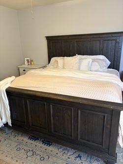 King size Solid Wood Farmhouse Bed Frame