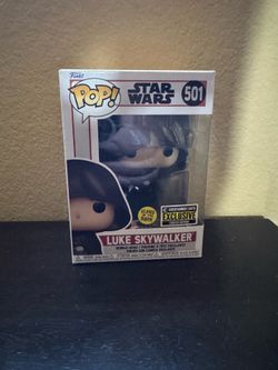Star Wars Mandalorian Luke Skywalker Glow Funko Pop! 501 Star Wars EE Exclusive
