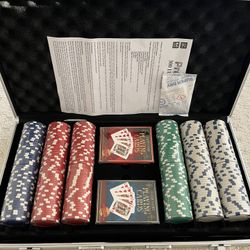 Poker Chip Set - 300PCS Poker Chips with Aluminum Case, 11.5 Gram Chips