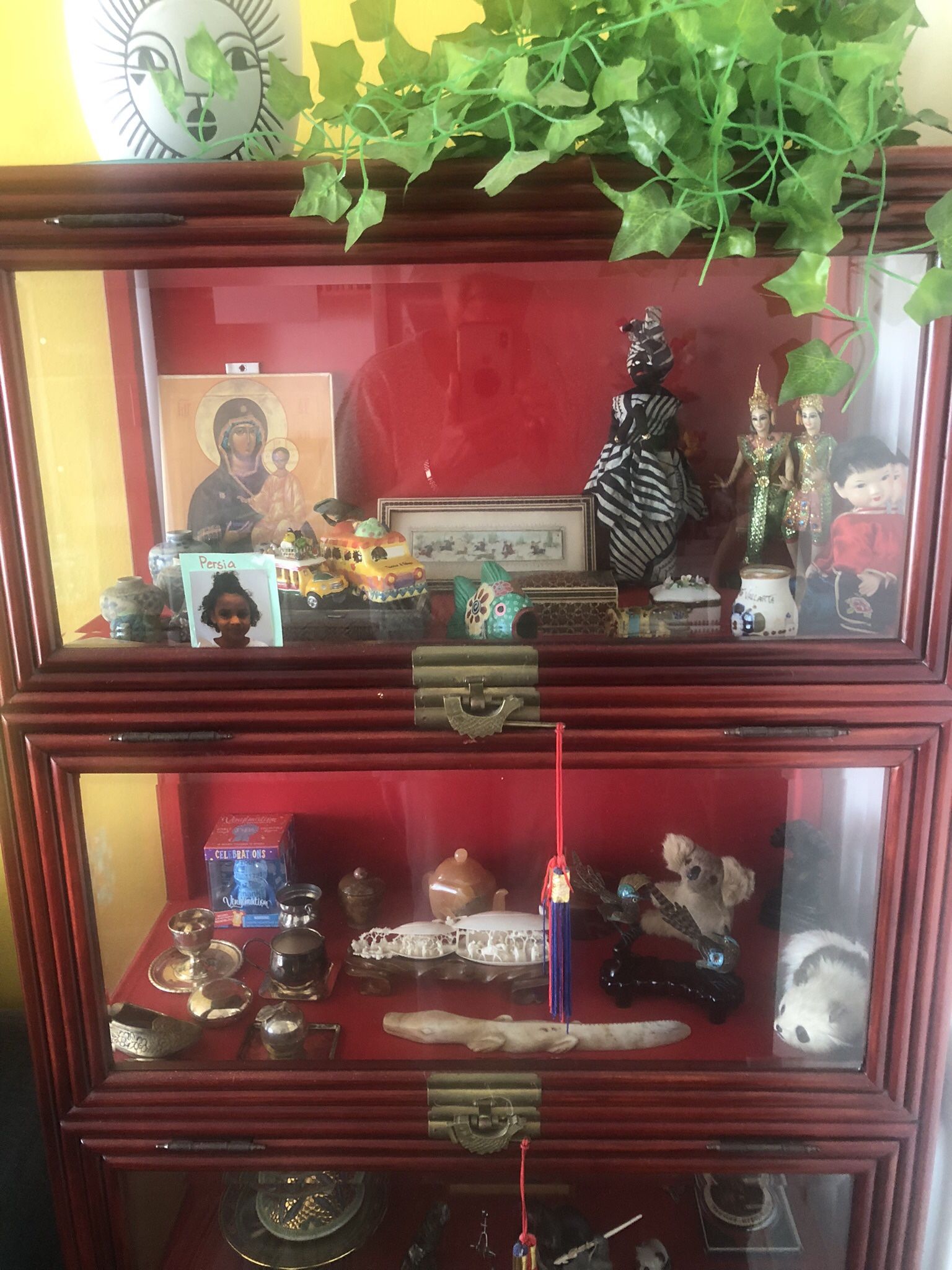 Korean Display Curio