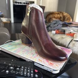 Antelope Size 7 Boots