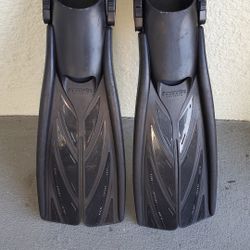 Like New—Atomic Open Heel Split Fins w/Spring Straps