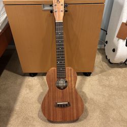 Kanile’a K-1 T Natural Tenor Ukulele 