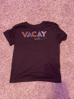 Black “Vacay Mode” Shirt