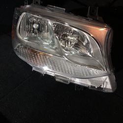 Sprinter headlight 2020