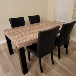 Dining Table 4 Chairs 