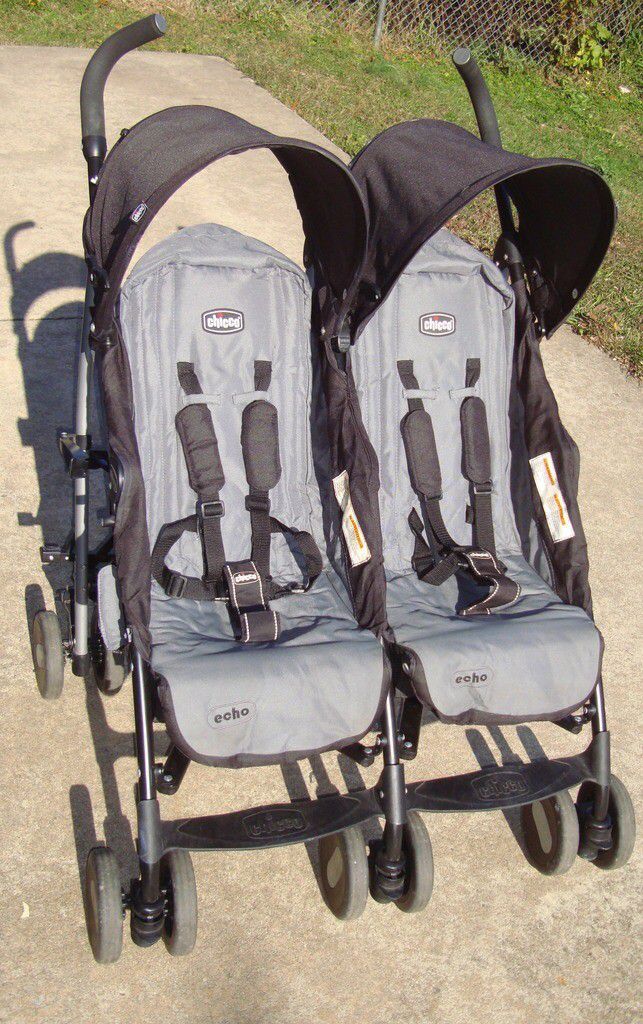 Chicco Echo Side by Side Double Stroller