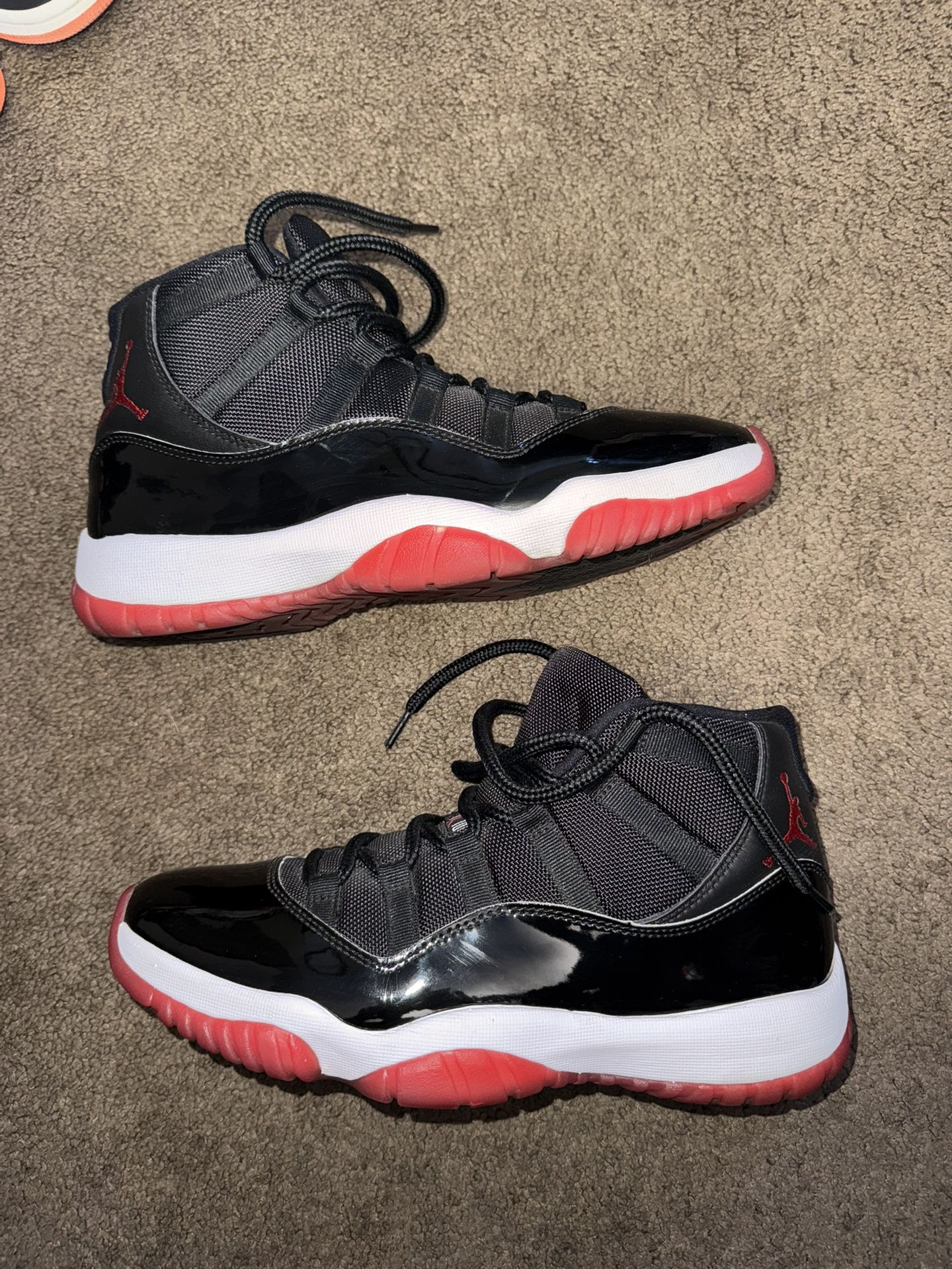 Jordan 11 Bred - Size 10