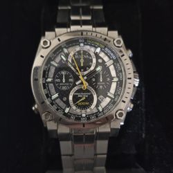  Bulova precision 