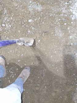 Free fill dirt 5 yards
