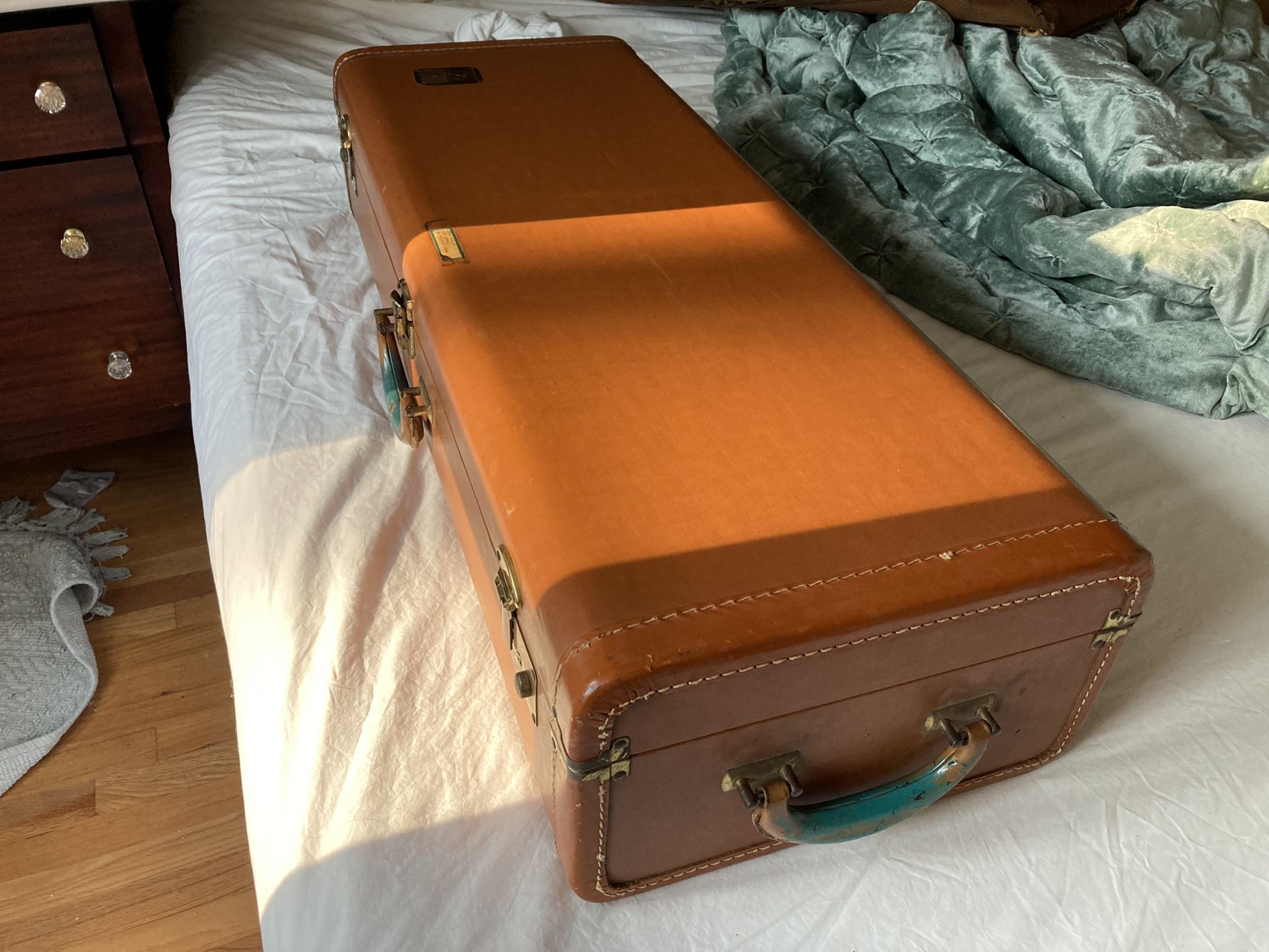 Martin tenor Sax Case 1954