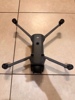 DJI Mavic 4 Pro – Water Damaged – For Parts or Repair