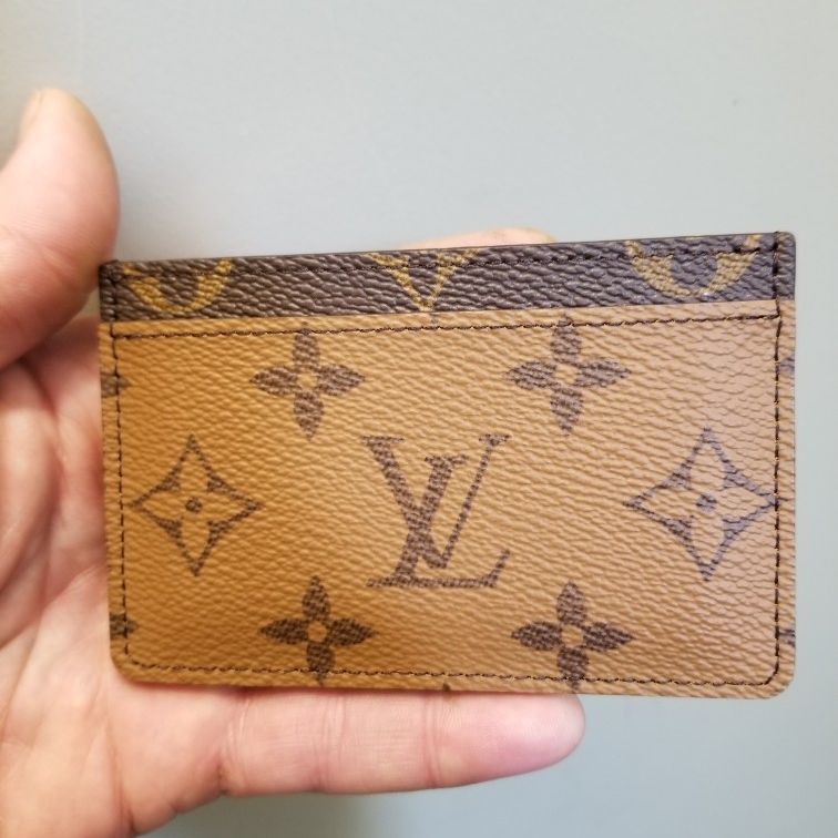 Louis Vuitton Black Checkered Card Holder for Sale in Edgewater, NJ -  OfferUp