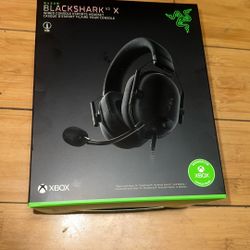 razer headset, blacksharkv2s , brand new never opened 
