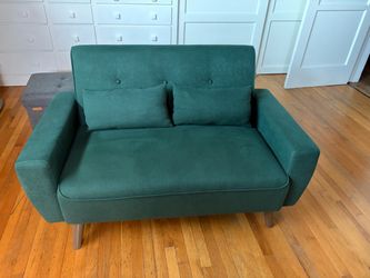 Great conditions small couch