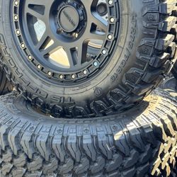 WHEELS METHOD 18x9 TOYOTA CHEVY TAHOE