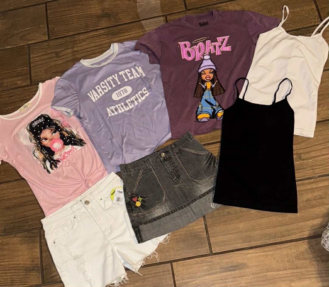 Preteen girls 7pc clothing lot size 12