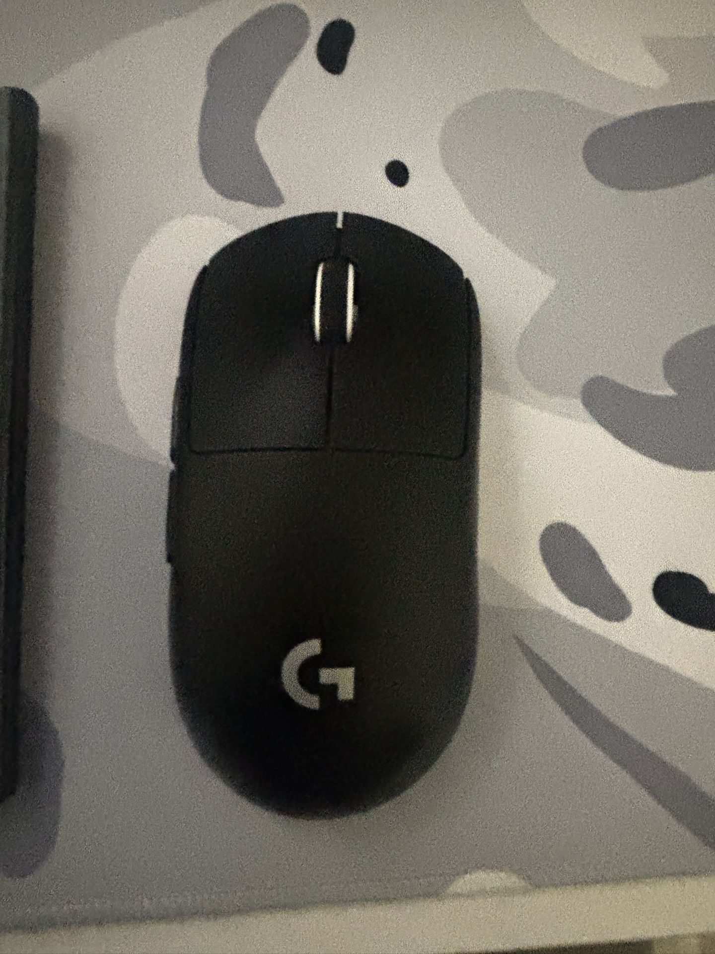 Logitech G Pro X Super light / Logitech G915 Light speed Tkl Wireless keyboard