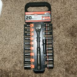 Crescent 20pc socket wrench set