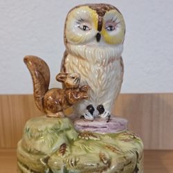 Beatrix Potter Schmid Music Box