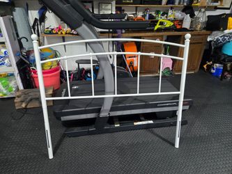 FREE FULL SIZE HEADBOARD