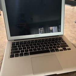 Macbook air 13 inch 2017 