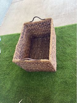 Wicker basket