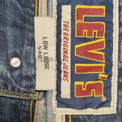 Women's Levis Jeans And Shorts 