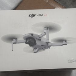 DJI Mini 4K Drone Combo (Like New) + Controller + Extra Battery 