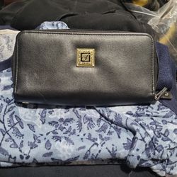 STONE  MOUNTAIN WOMEN'S WALLET